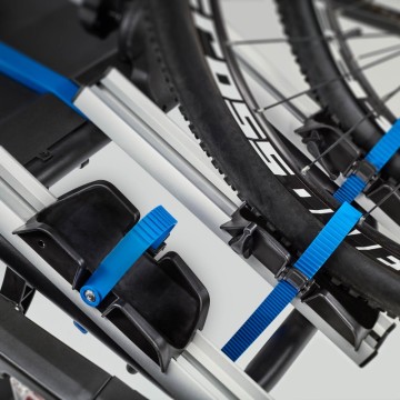 CRUZ Pivot R3 EU towbar - 4 bikes